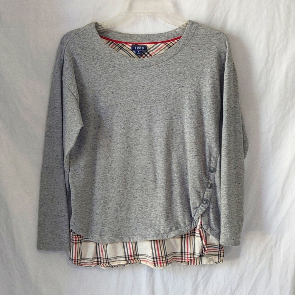 IZOD Grey Sweater with Plaid Accent